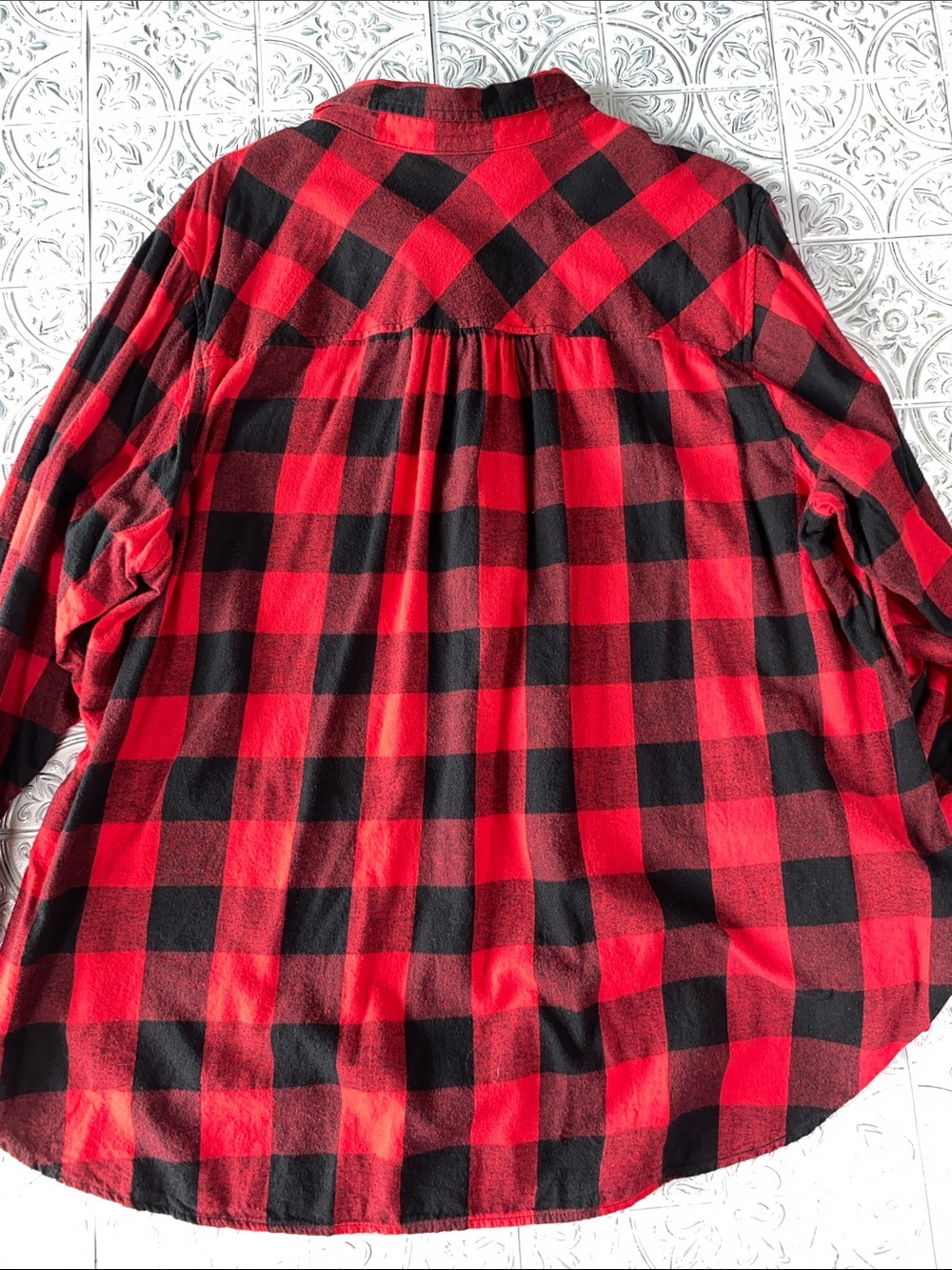 Women’s Red & Black Buffalo Plaid Button-Up Shirt XXXL - Picture 3 of 5